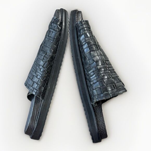 Free People IDLEWILD Footbed Sandals Size 38 Black Woven Leather Slides 8 - Picture 3 of 8